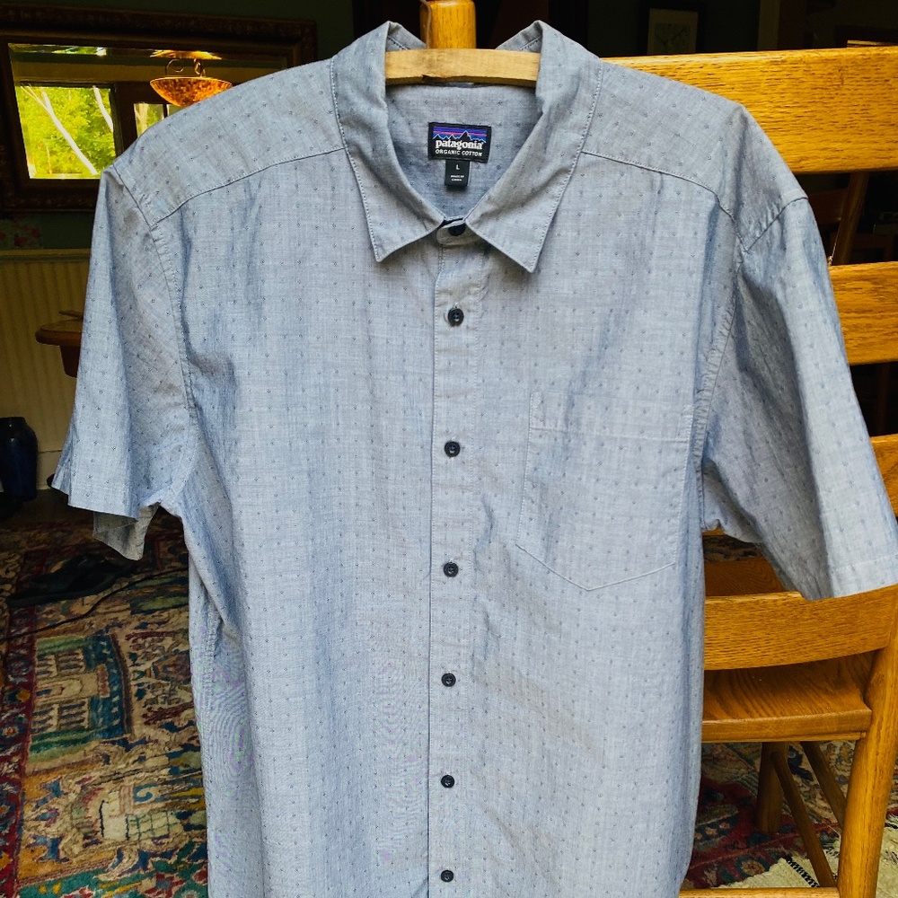 Patagonia Mens Blue Gray Organic Cotton Short Sleeve Button Up Shirt SZ L
